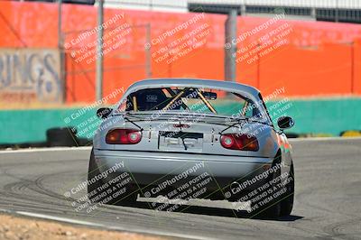 media/Oct-18-2025-Extreme Speed (Sat) [[d6d7e1fef1]]/Group 3 Purple/Session 2 (Turn 3)/